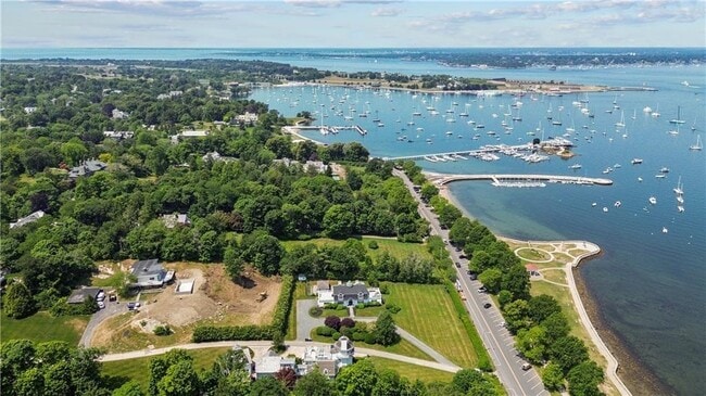 Building Photo - 1 Harbor View Dr