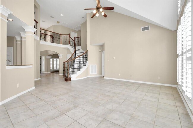 Building Photo - 2026 Arbor Cove