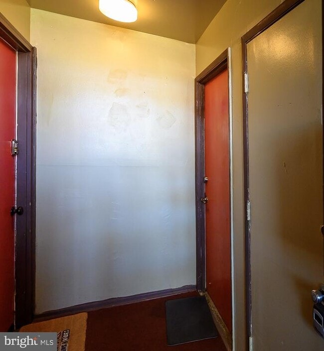 Building Photo - 7147 Donnell Pl