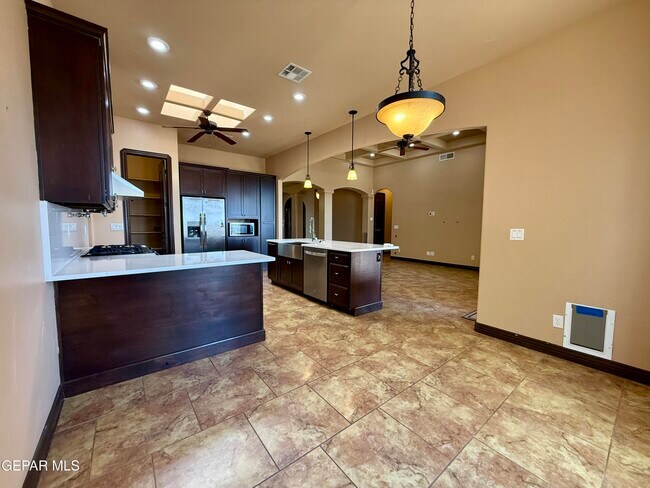 Building Photo - 7331 Brays Landing Drive