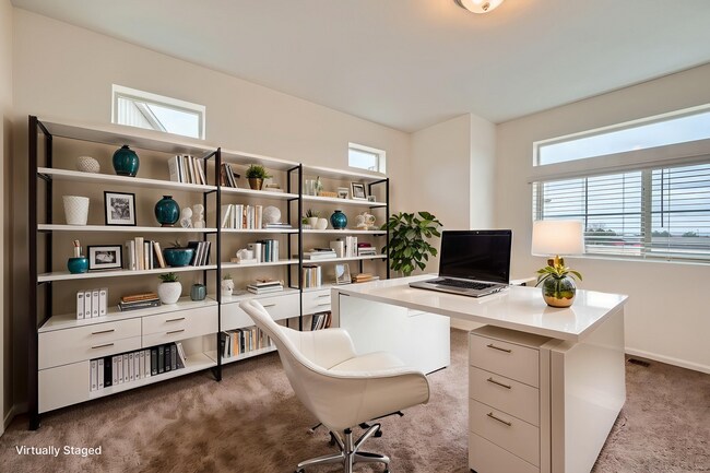 Building Photo - Updated 3-Bed Home with 2-Car Garage in Reunion Metro District