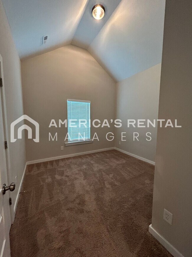 Building Photo - Home for rent in Eva!! Available to View with 48 Hour Notice!!!