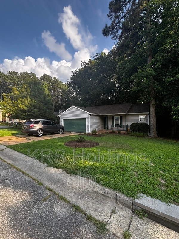 Building Photo - 3320 Pinecrest Cir