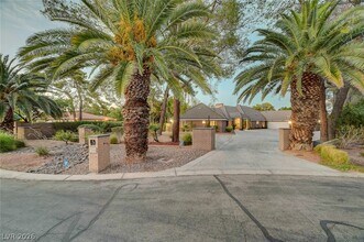 Building Photo - 7258 Loma Alta Cir