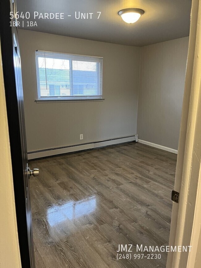 Building Photo - 5640 Pardee-Unit 7