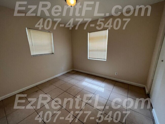 Building Photo - 609 11th St