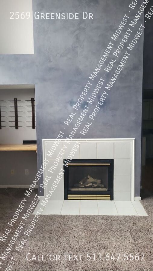 Building Photo - 2569 Greenside Dr