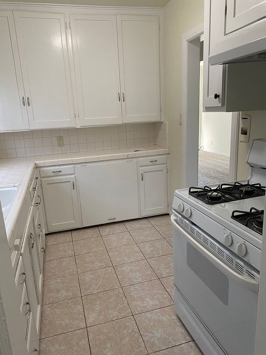 Building Photo - 400 Jefferson St