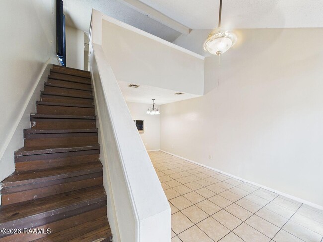 Building Photo - 202 Belfast St