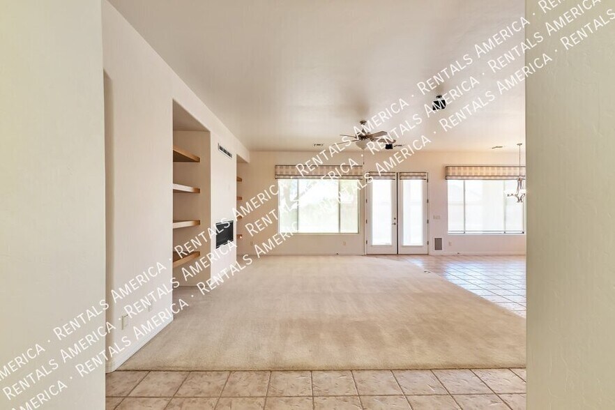 Building Photo - 13135 N Kenosha Bluff Dr