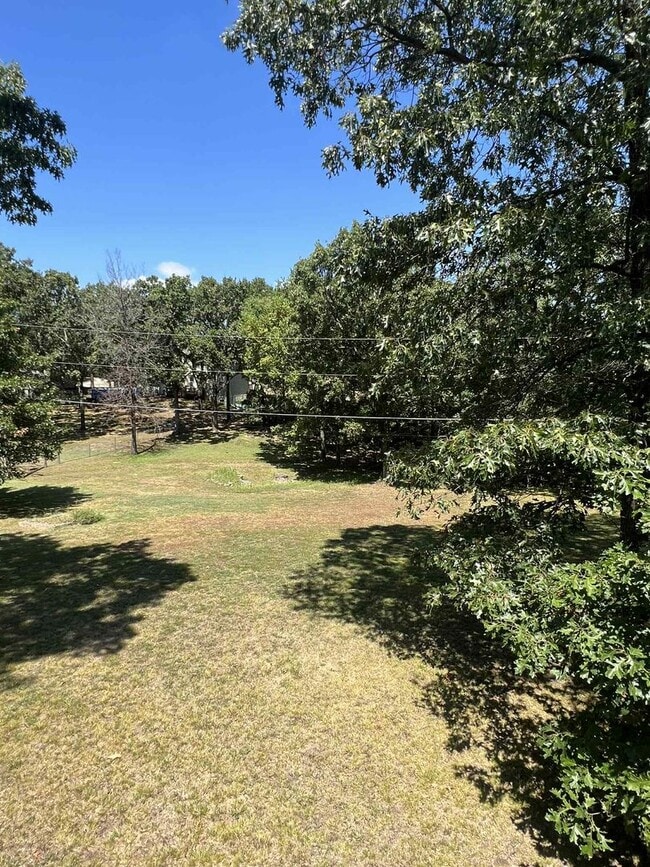 Building Photo - COMING SOON: MOVE IN SPECIAL: HALF OFF FIR...
