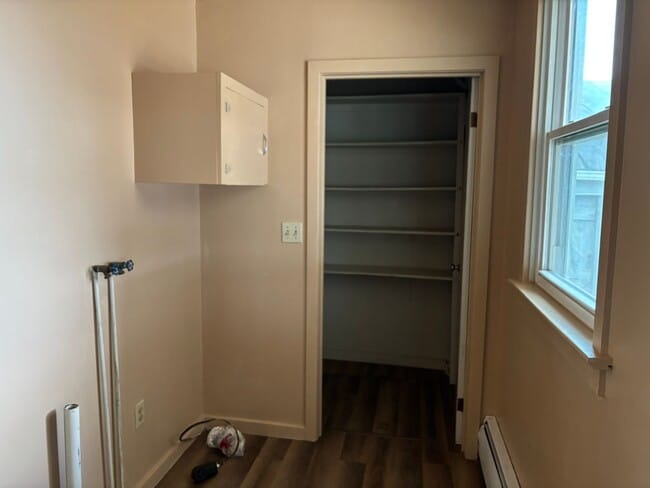 Building Photo - Available NOW! 3 Bed 1 Bath in Newville, PA!