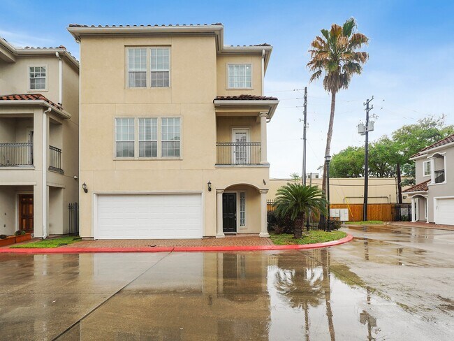 Building Photo - 7106 Harmony Cove