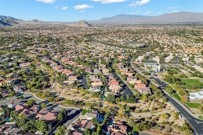 Building Photo - 9704 Cameo Rose Ln