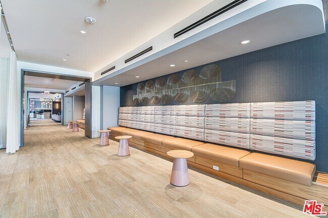 Building Photo - 1100 S Grand Ave