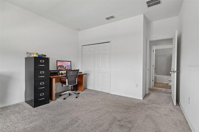 Building Photo - 343 Blue Cypress Dr