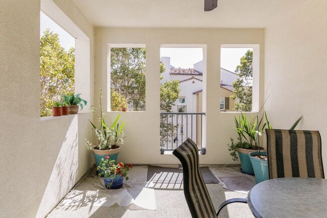 Building Photo - Dublin Ranch Village 2 bd / 2.5 bath