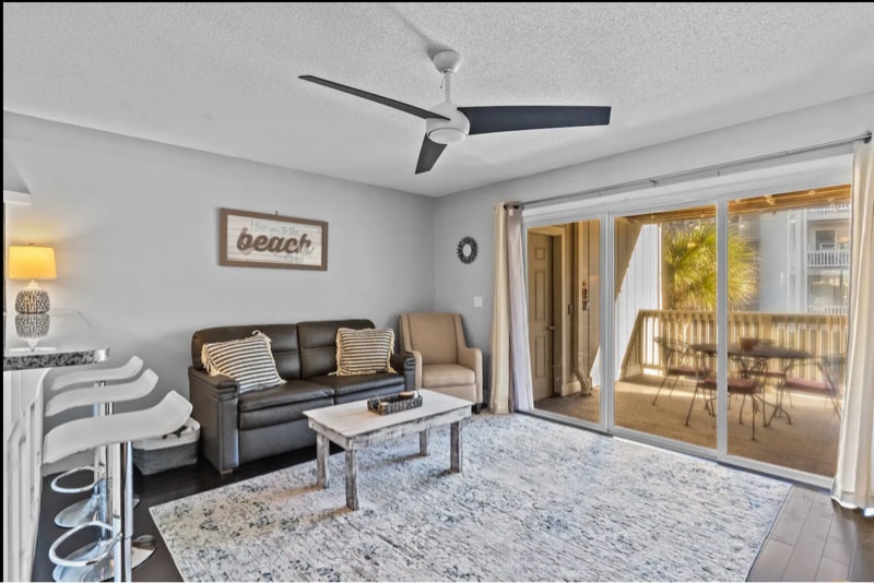 Building Photo - 1801 Canal Dr