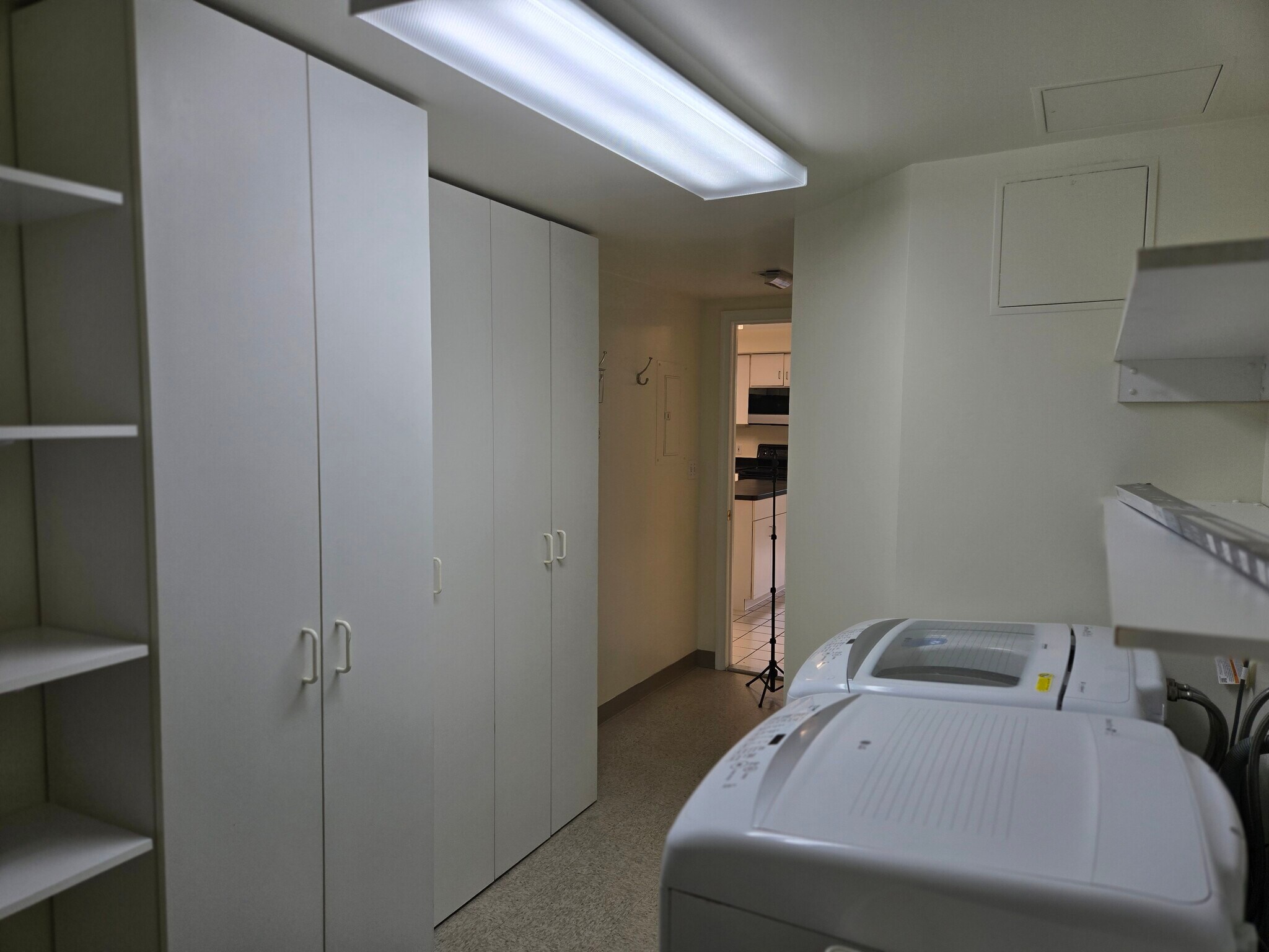 Laundry room - 5450 Whitley Park Ter