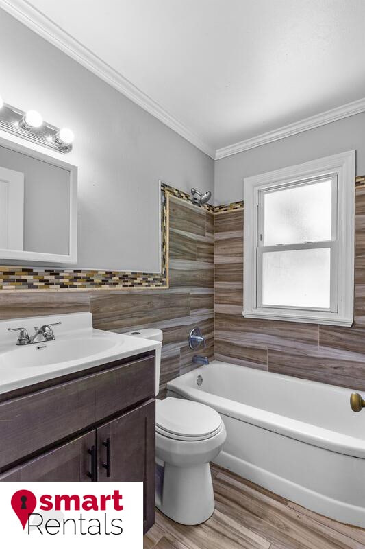 Building Photo - 1210 St Richard Dr