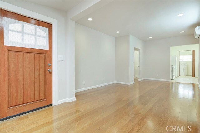 Building Photo - 4018 Somers Ave