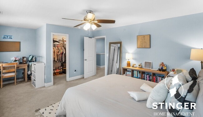 Building Photo - 44 Saluda Way