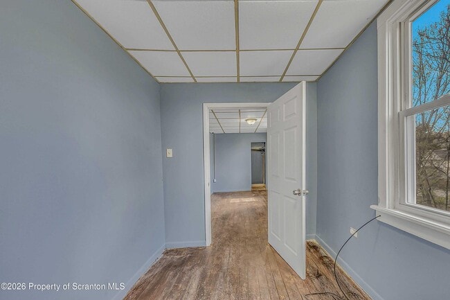 Building Photo - 1019 S Webster Ave