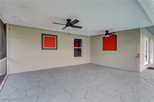 Building Photo - 3035 42nd Terrace SW