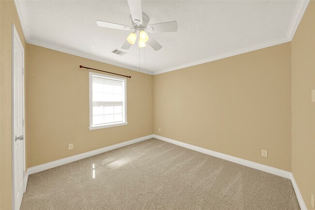 Building Photo - 10210 Moers Rd