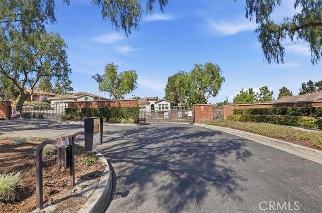 Building Photo - 9196 Pioneer Ln