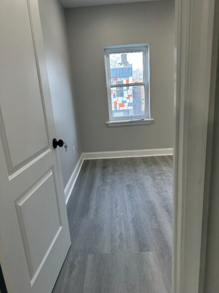 Building Photo - 3034 N 22nd St