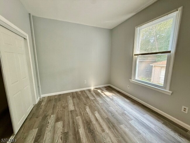 Building Photo - 46 Riggs Pl
