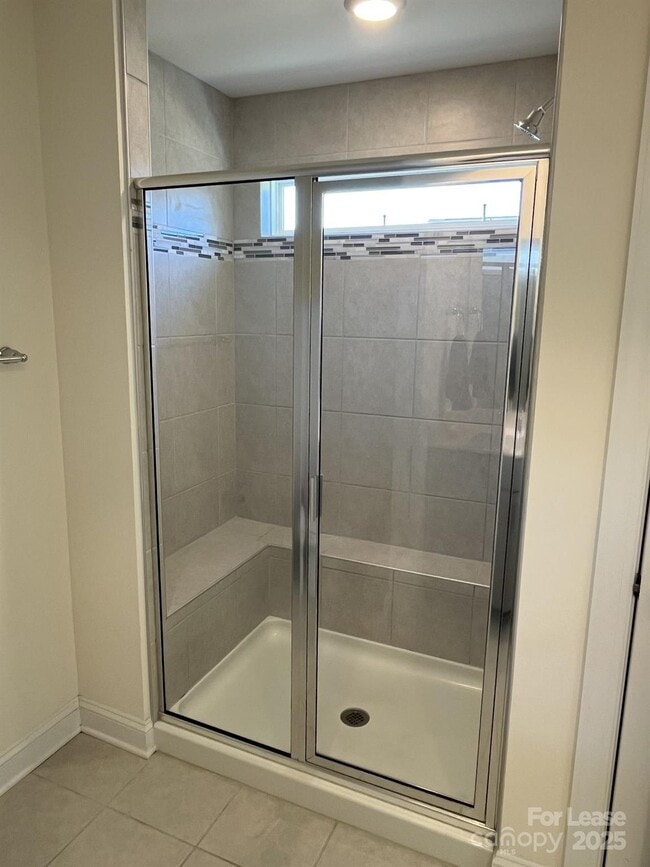 Building Photo - 6814 Harris Bay Rd