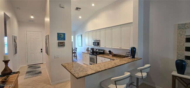 Building Photo - 14543 Abaco Lakes Dr