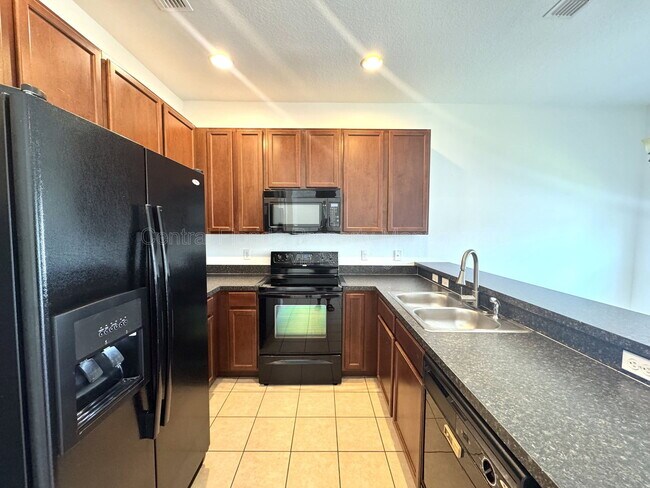 Building Photo - 12117 Citruswood Dr