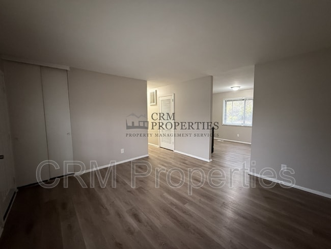 Building Photo - 3156 Dequincy St