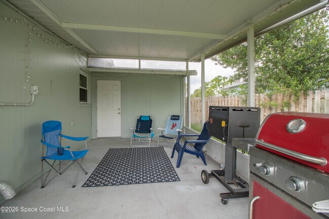 Building Photo - 2812 Kingston Ln