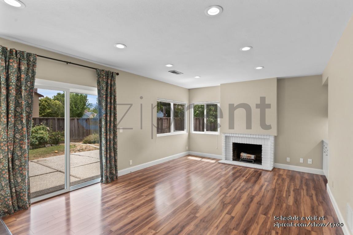 Building Photo - 655 Bogalusa Ct