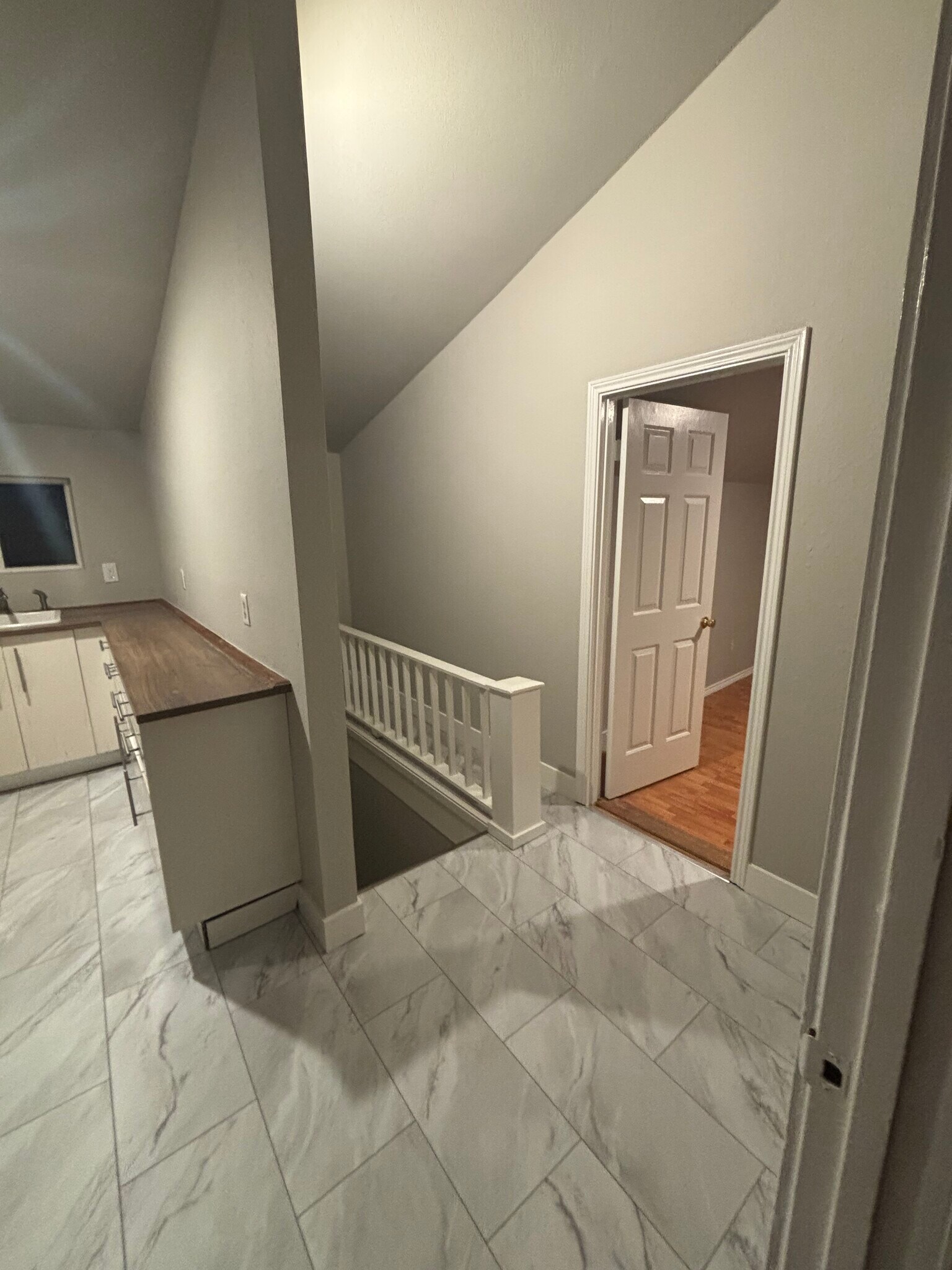 Building Photo - 8015 N John Ave