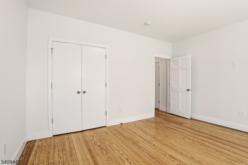 Building Photo - 196 2nd St