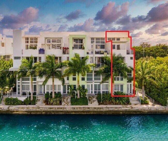 Primary Photo - 101 N Shore Dr