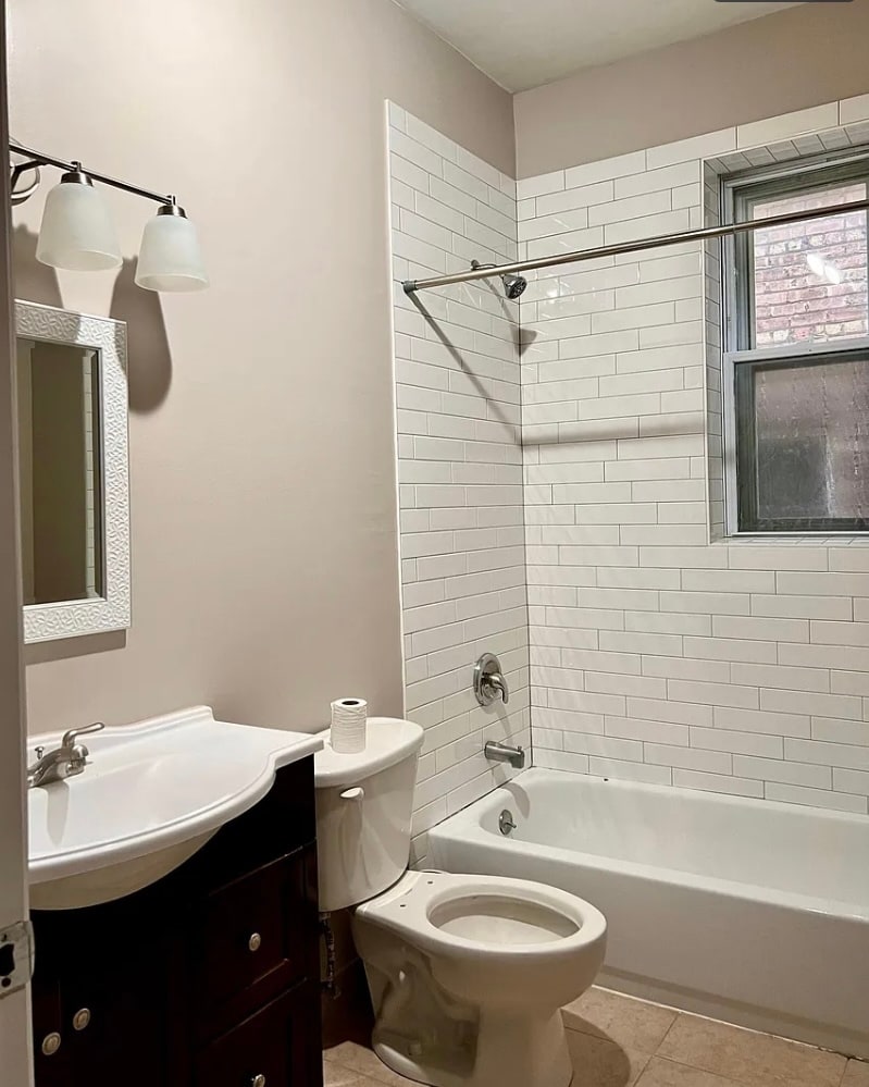 Building Photo - 3409 S Lowe Ave