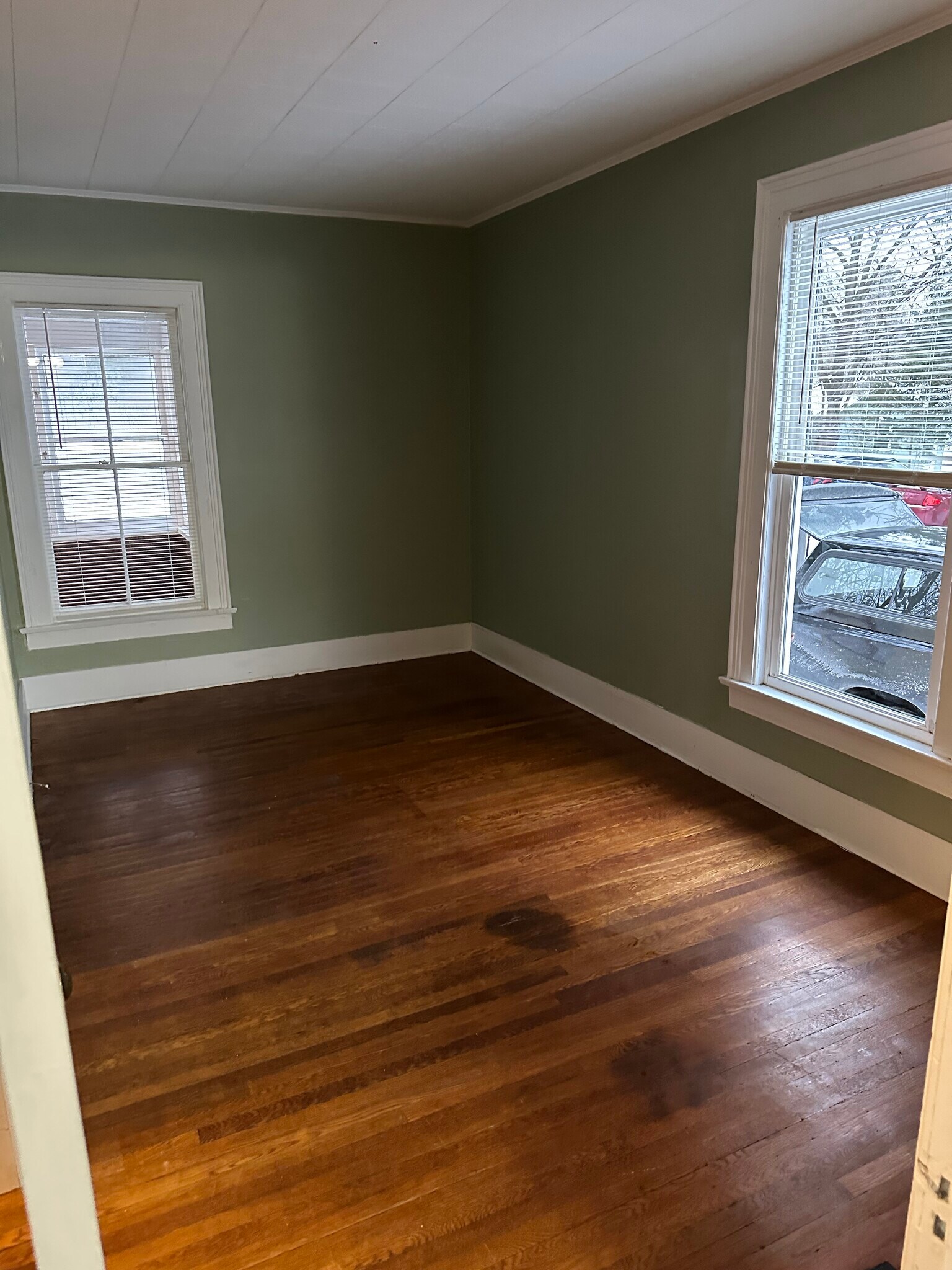 Second Bedroom - 144 Chapin St