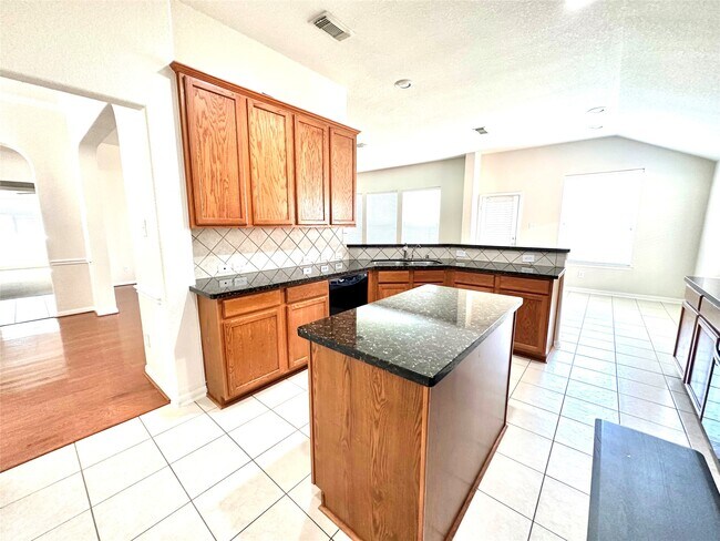 Building Photo - 1307 Surecrop Ln