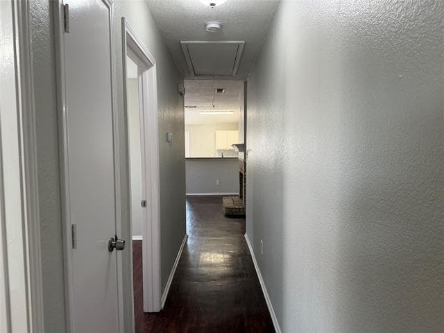 Building Photo - 10239 Blackjack Oaks Dr