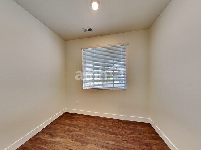 Building Photo - 3990 Patterdale Pl