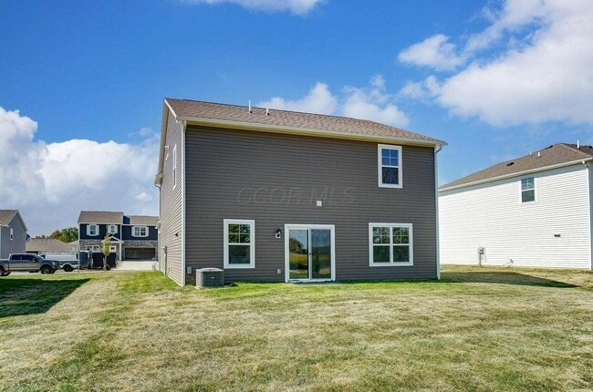 Building Photo - 852 Sunny Vale Dr