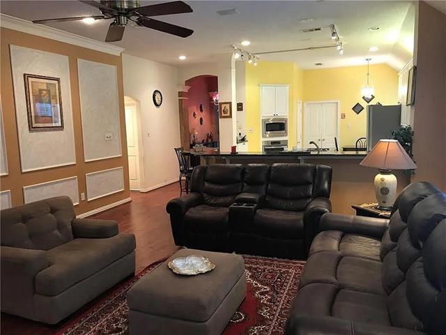 Building Photo - 9400 Western Trail