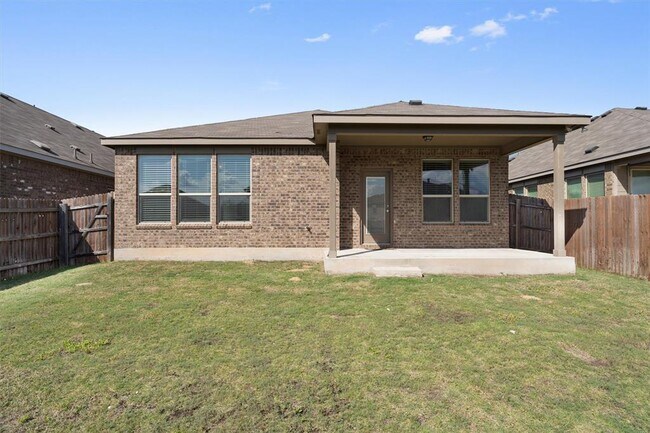 Building Photo - 209 Methodius Dr