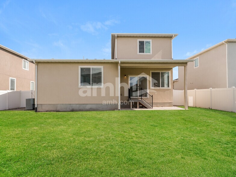 Building Photo - 2635 W 3290 S